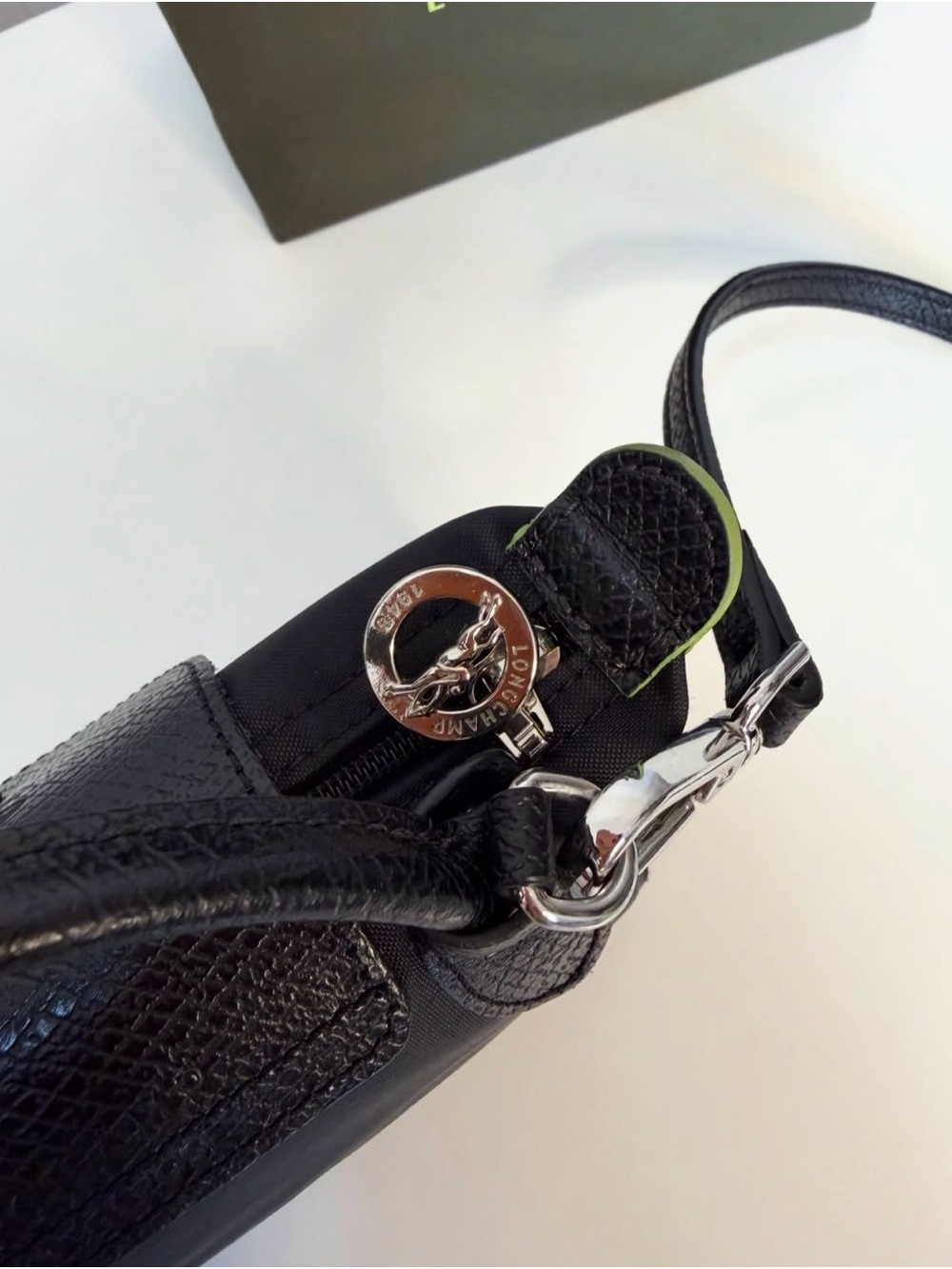 Longchamp Le Pliage Mini - Picture 4 of 4